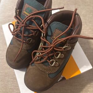 Timberland Kids Boots in Brown and Teal